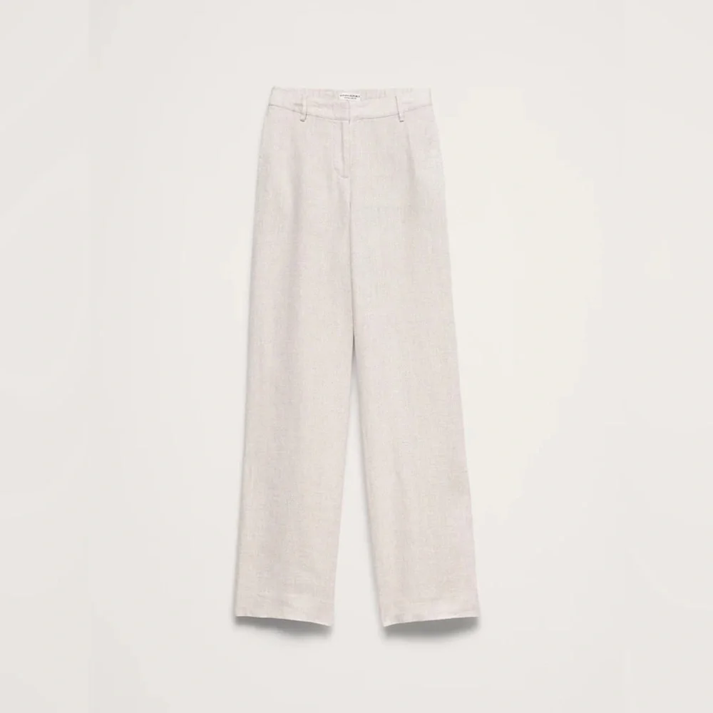 NWT! Banana Republic The Everyday Wide-Leg Pant in Linen- Medium 🩷